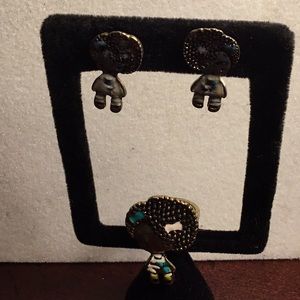 Women’s are Girls Earrings and Ring SZ 6 Set